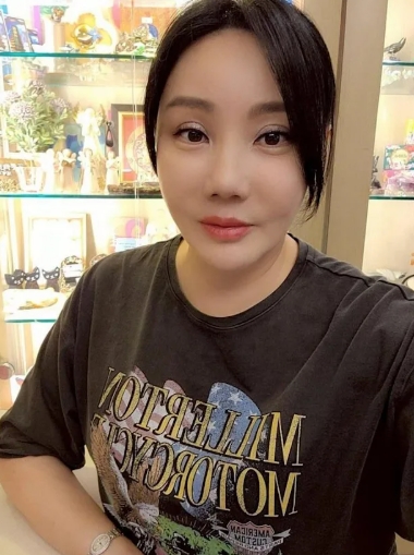 鄔馨茹生活近照